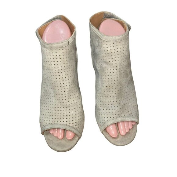 Adam Tucker Women's Size 7 Rowan Suede Heeled Booties Lasercut Open Toe Beige - Picture 2 of 7